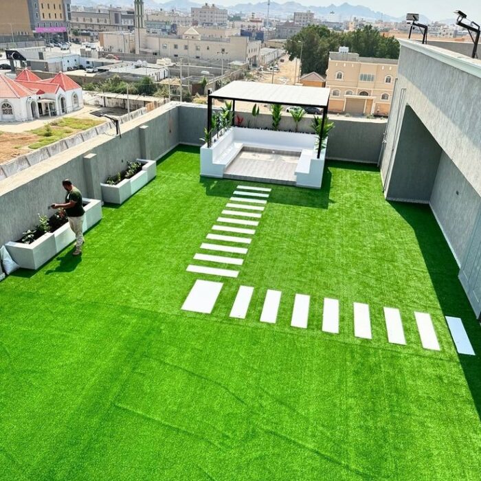 العشب الصناعي (13)