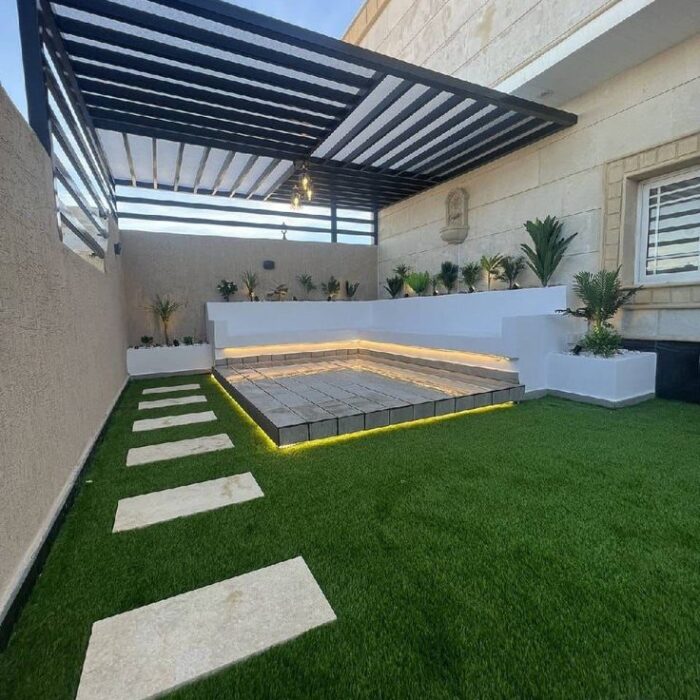 العشب الصناعي (14)