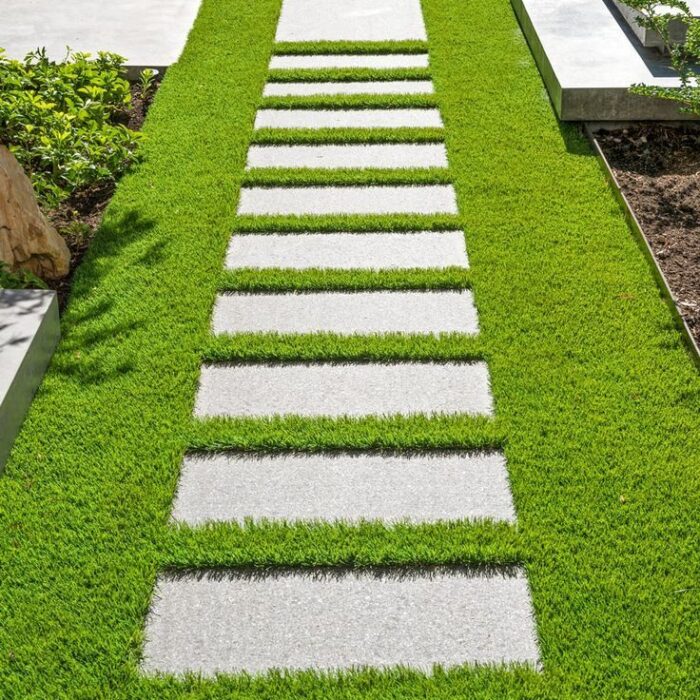 العشب الصناعي (8)